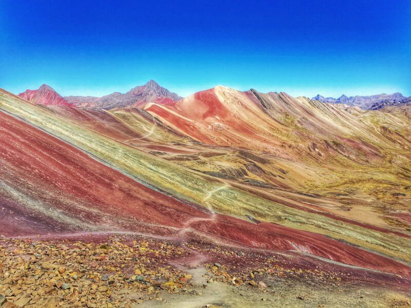 hiking rainbow mountain peru