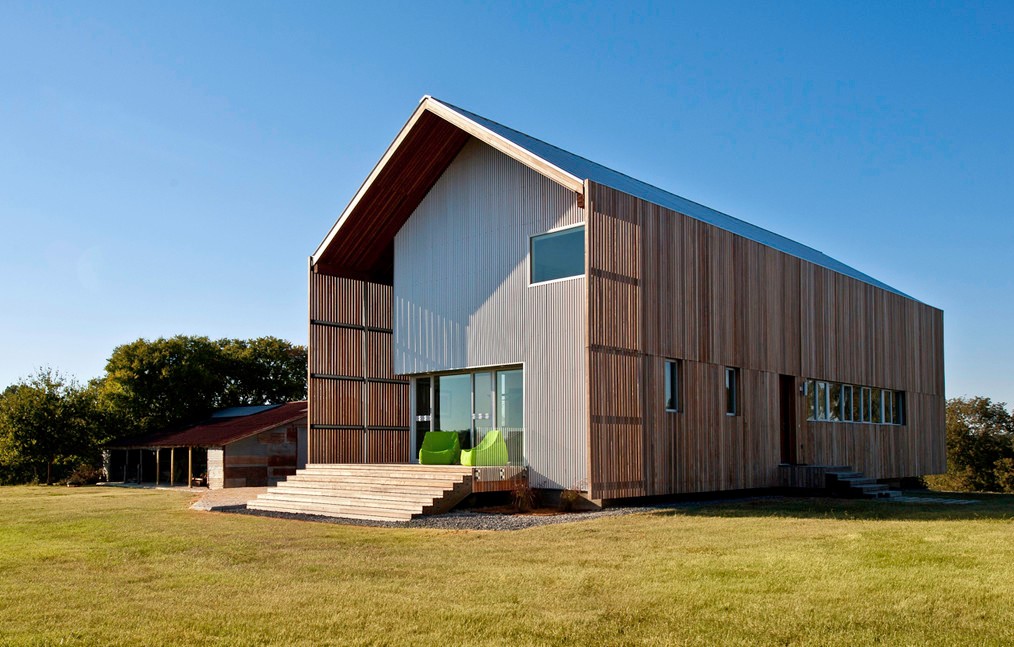 Structure A Barndominium
