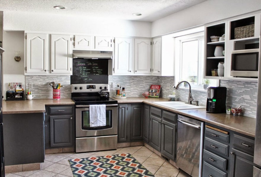 Two Tone Romantic in Boldness kitchen kabinet