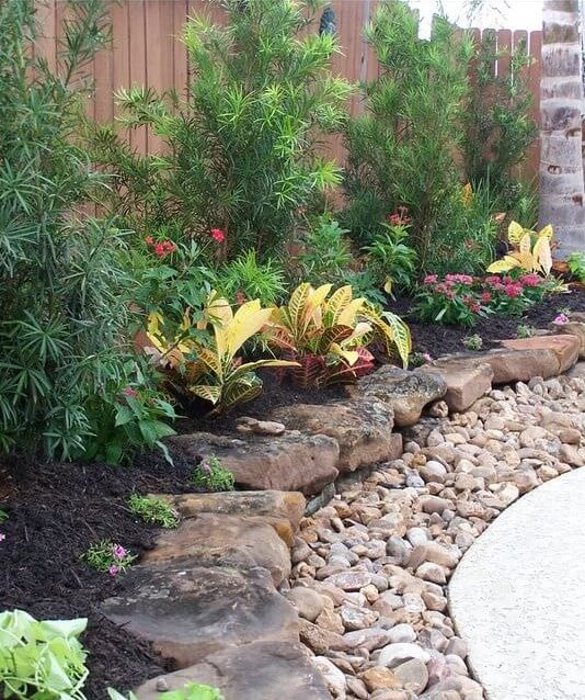 Front Yard Rock Landscape Ideas